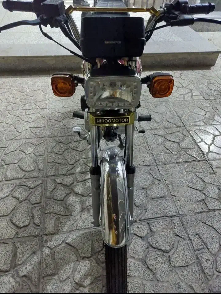 هندا  پرواز  ۴۰۴|موتورسیکلت|اصفهان, هفتون|دیوار