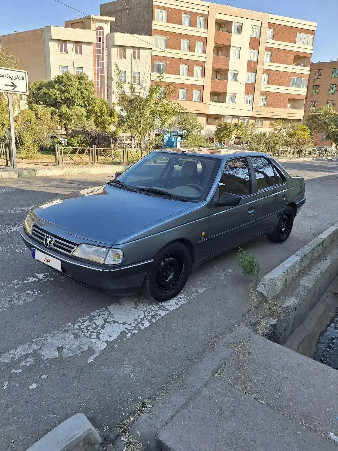 پژو ۴۰۵ مدل ۹۸ خاکستری|خودرو سواری و وانت|تهران, بهداشت|دیوار