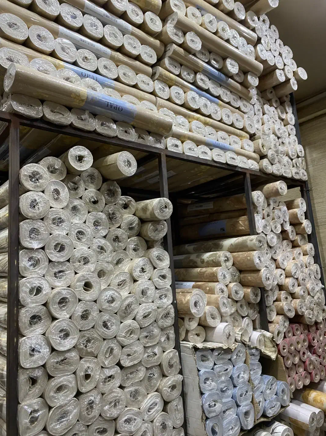 کاغذ دیواری خارجی از رولی ۴۵ تا ۴۵۰|خدمات پیشه و مهارت|شیراز, ترمینال باربری|دیوار