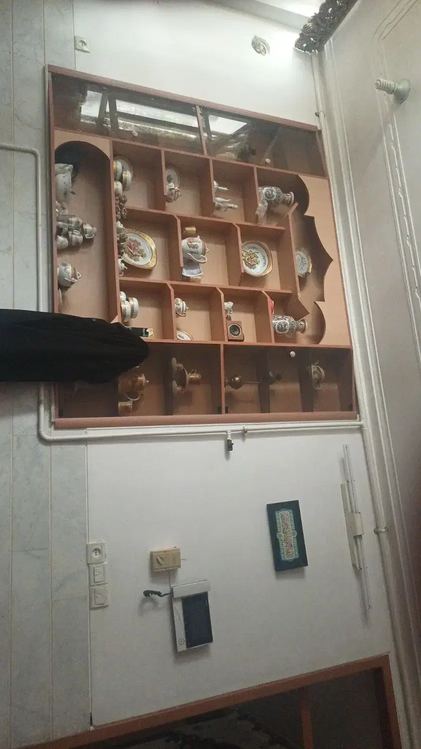 فروش یک عدد دکور دیواری در حد نو|کتابخانه، شلف، قفسههای دیواری|میبد, |دیوار