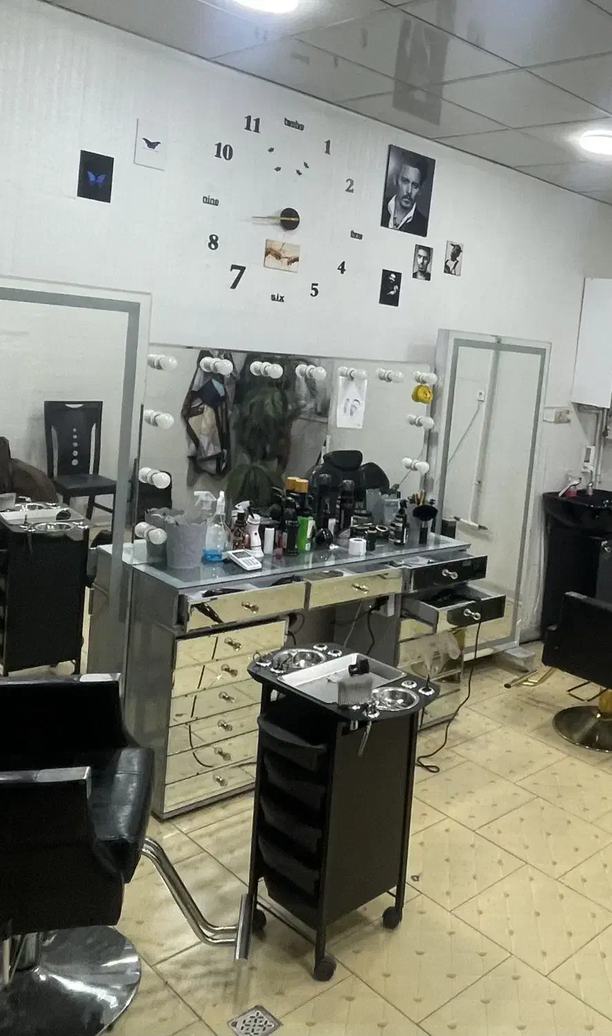 وسایل ارایشگاه مردانه فوری|آرایشگاه و سالنهای زیبایی|قزوین, |دیوار