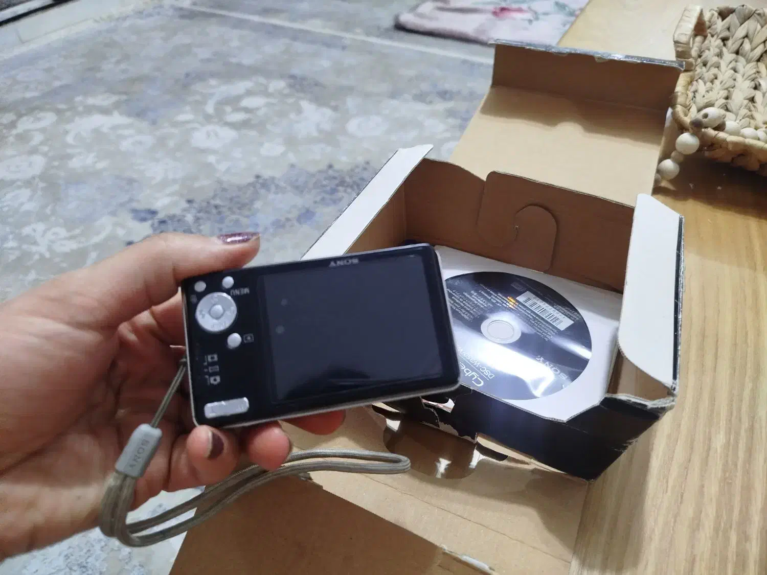 دوربین عکاسی و فیلم برداری سونی|دوربین عکاسی و فیلم‌برداری|نجف‌آباد, یزدانشهر|دیوار