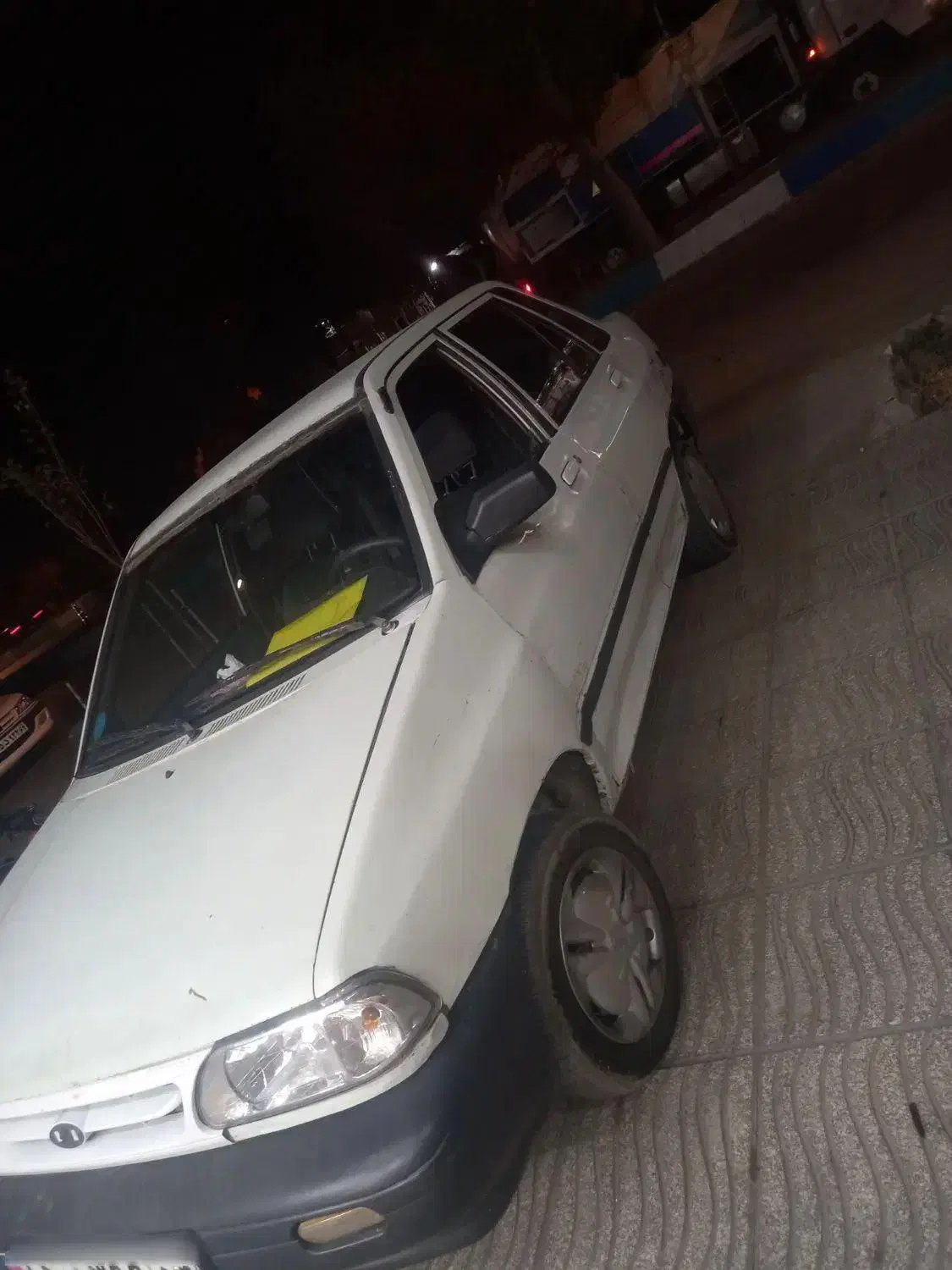 پراید صبا مدل۸۲ مصرف کننده زنگ بزنه|خودرو سواری و وانت|میبد, |دیوار