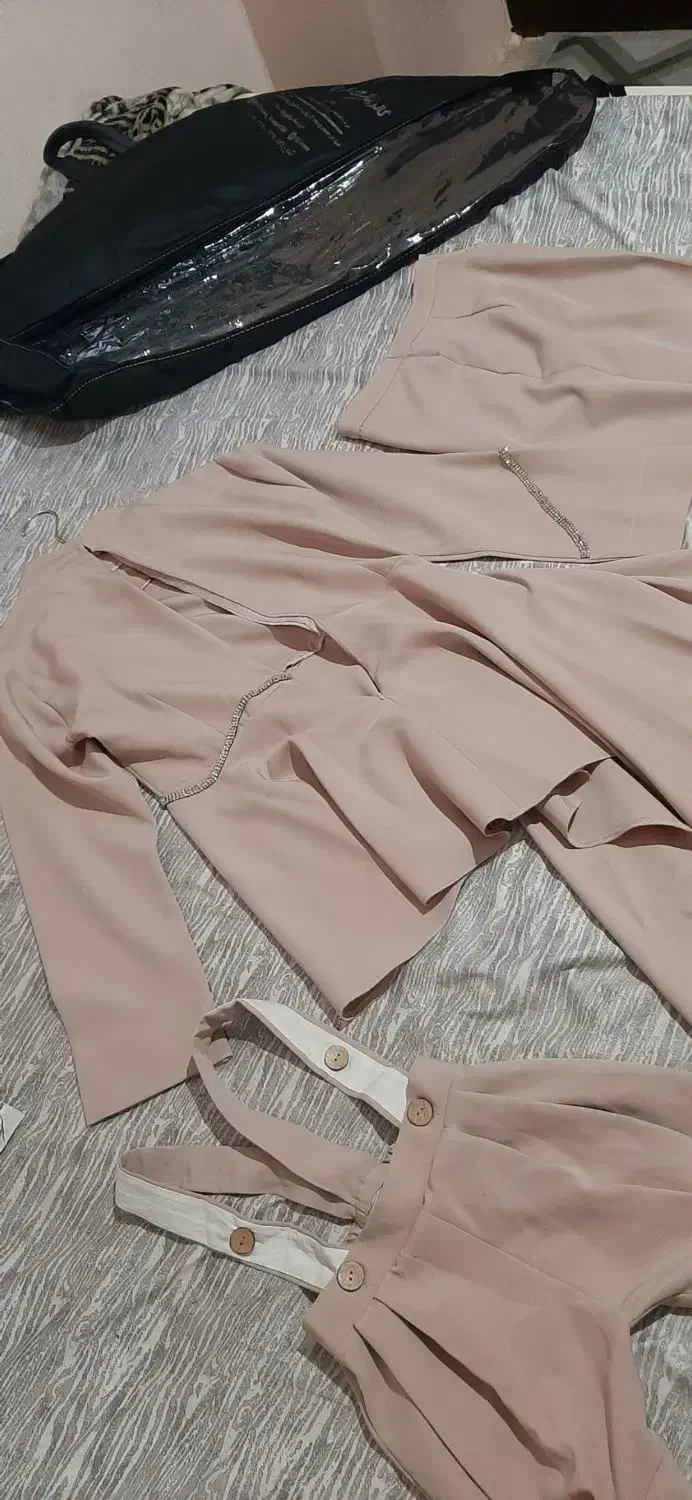 مجلسی مانتو اورال نو به قیمت استثنایی|لباس|تهران, دکتر هوشیار|دیوار