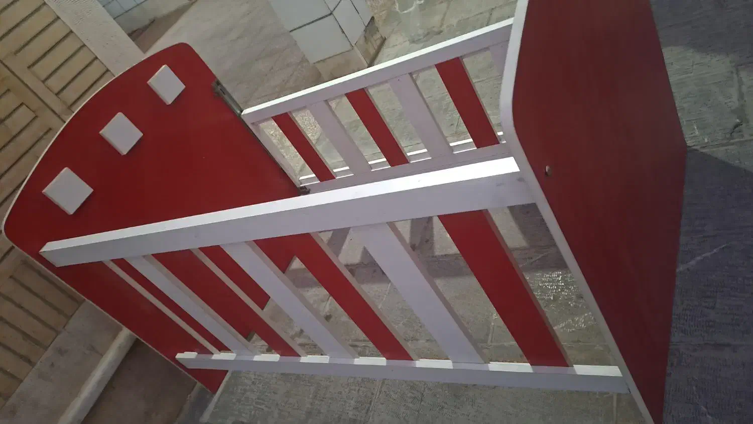 تخت کودک|اسباب و اثاث بچه|شهرکرد, |دیوار