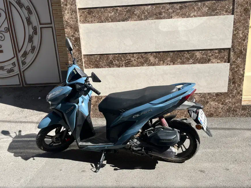 موتور کلیک  150 مدل۱۴۰۴|موتورسیکلت|لنجان, |دیوار