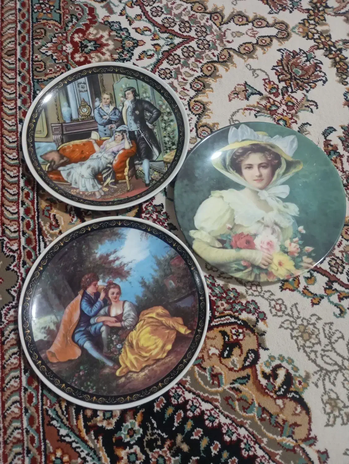 بشقاب دیوارکوب|مجسمه، تندیس، ماکت|دورود, |دیوار