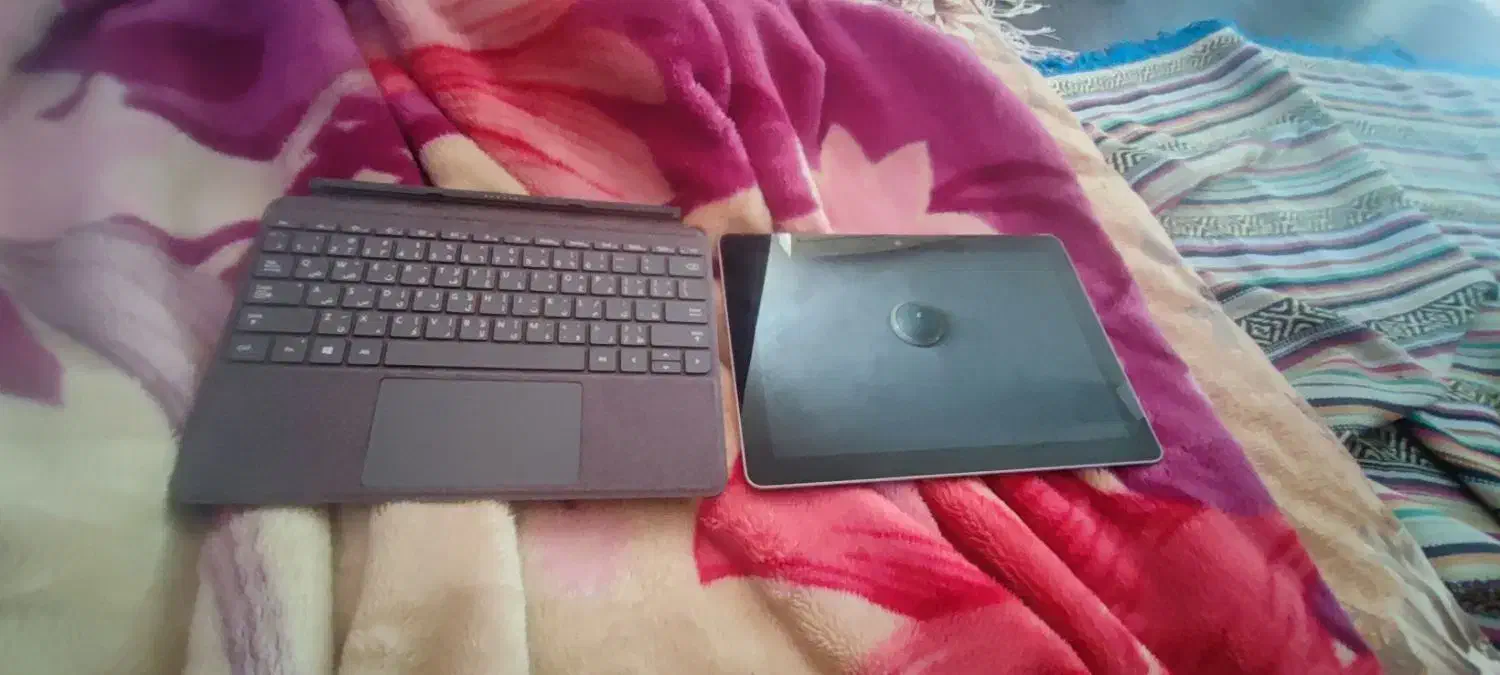 سرفیس گو 1 تمیز surface Go 1|رایانه همراه|پرند, فاز ۶|دیوار