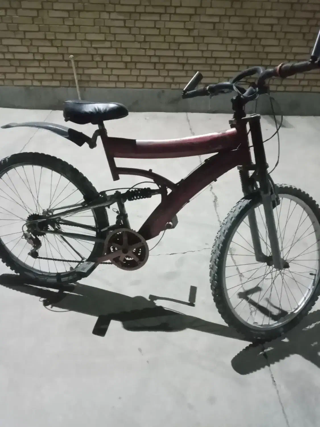 فرش ۱۲متری سه عددها یک دوچرخه|فرش|ملارد, |دیوار