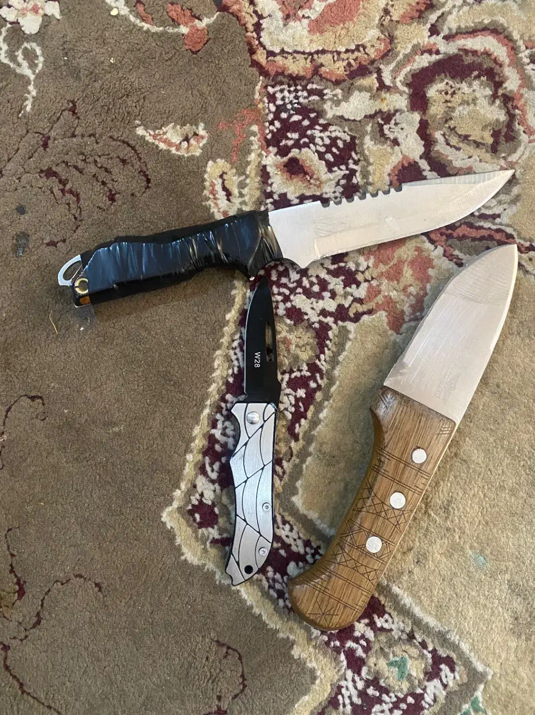 چاقو|کوهنوردی و کمپینگ|کازرون, |دیوار