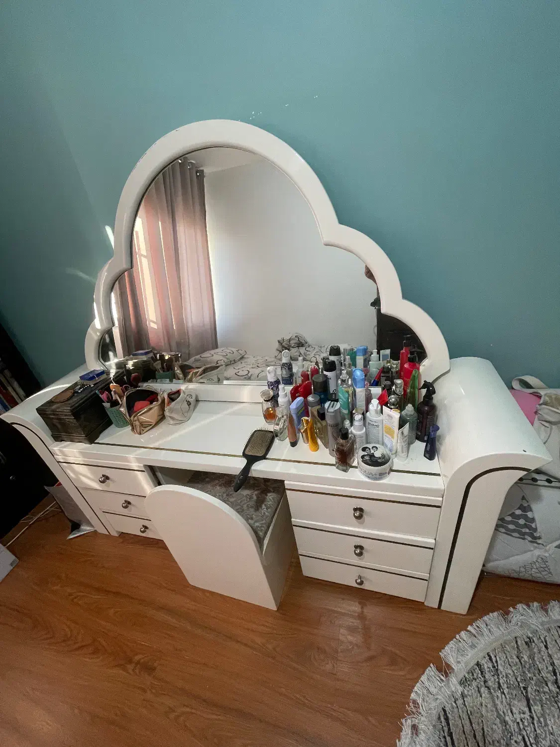 میز آرایش ۶ کشو|تخت و سرویس خواب|پردیس, فاز ۳|دیوار