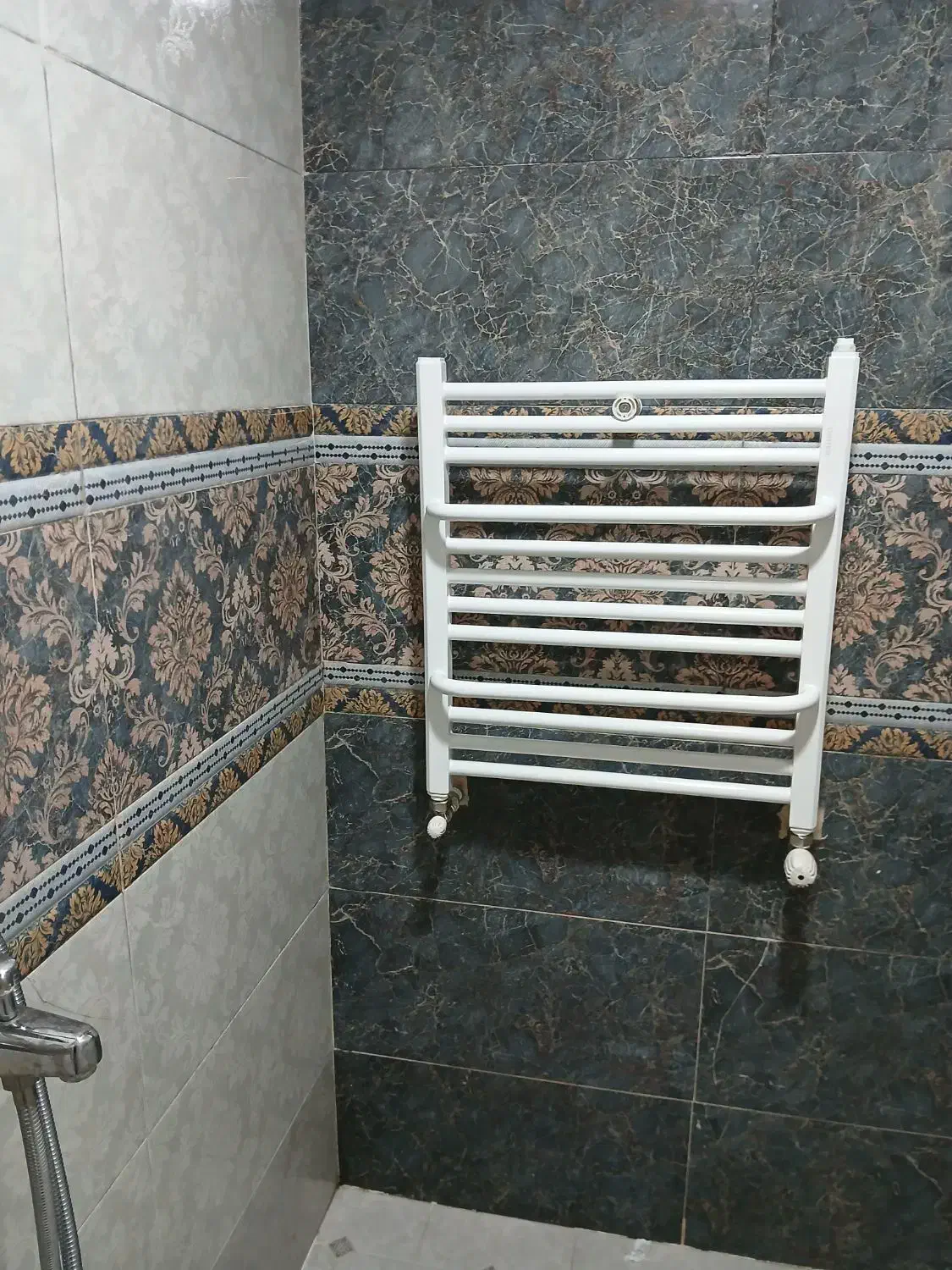 نصب پکیج رادیات شیر آلت ابگرمکن کولر گازی|خدمات پیشه و مهارت|اراک, |دیوار