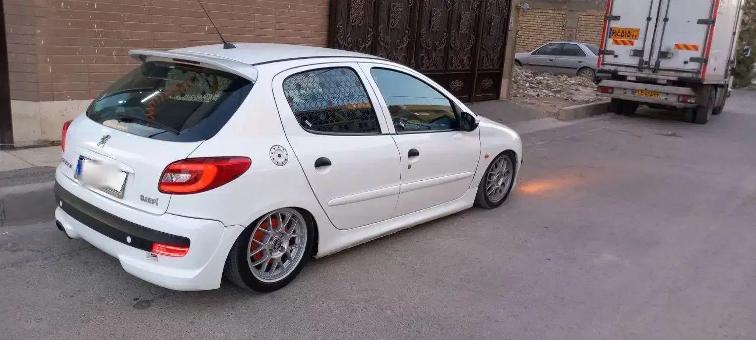 206|خودرو سواری و وانت|برخوار, |دیوار