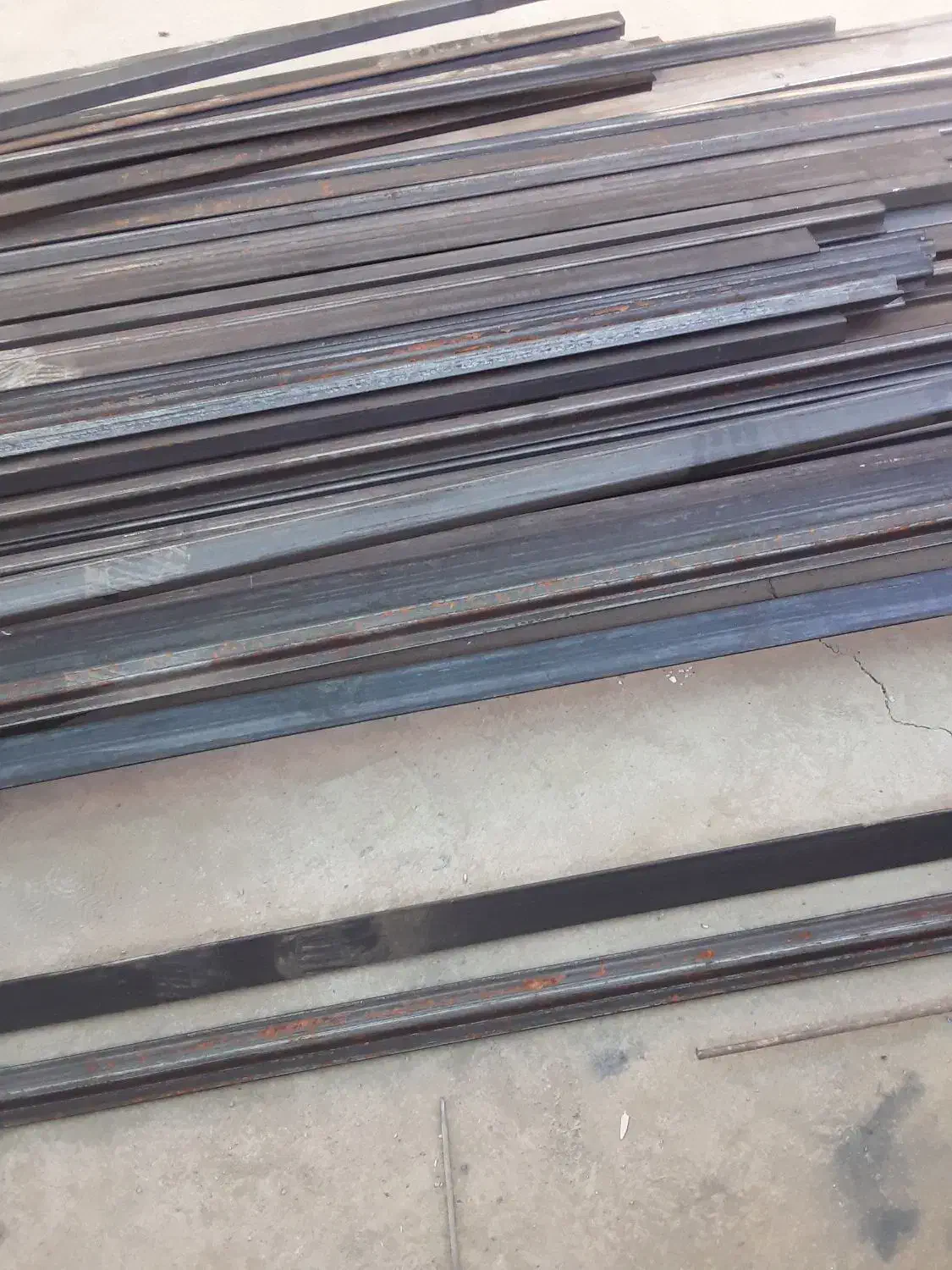 ساخت‌درب باغ.کفپن‌.فریم‌.درب‌انباری|خدمات پیشه و مهارت|کاشان, استرک|دیوار