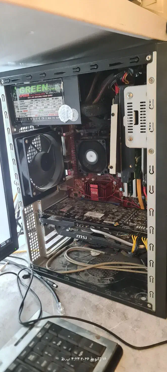 کامپیوتر رو میزی|رایانه رومیزی|کرج, چهارصد دستگاه|دیوار