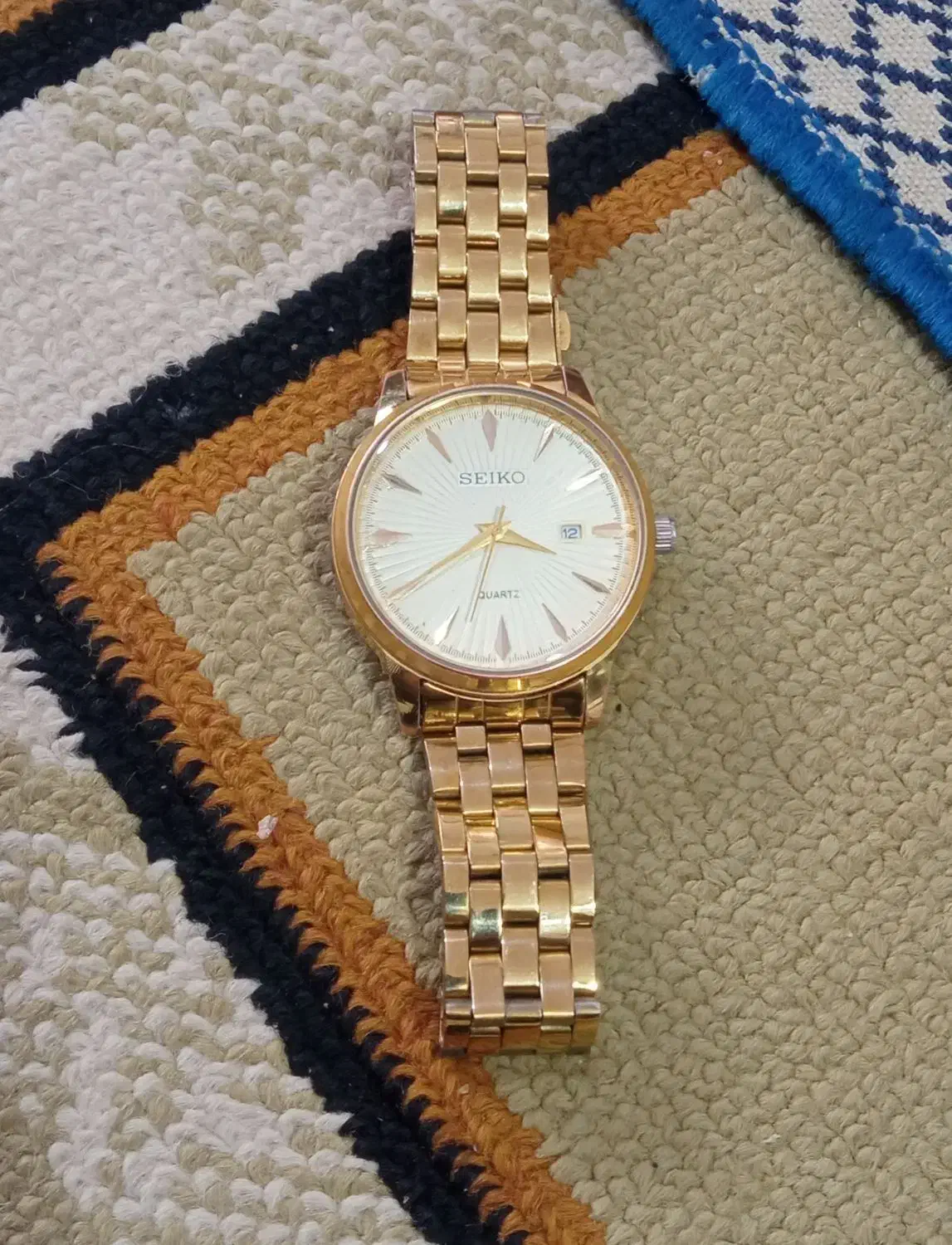 ساعت سیکو۵|ساعت|مریوان, |دیوار