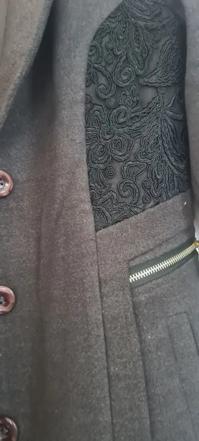 پالتو|لباس|مشهد, شترک|دیوار