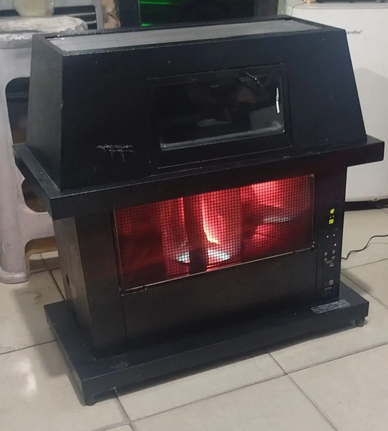 بخاری برقی نفتی تیوتومی ژاپنی حرفه ای|بخاری، هیتر، شومینه|تهران, زعفرانیه|دیوار