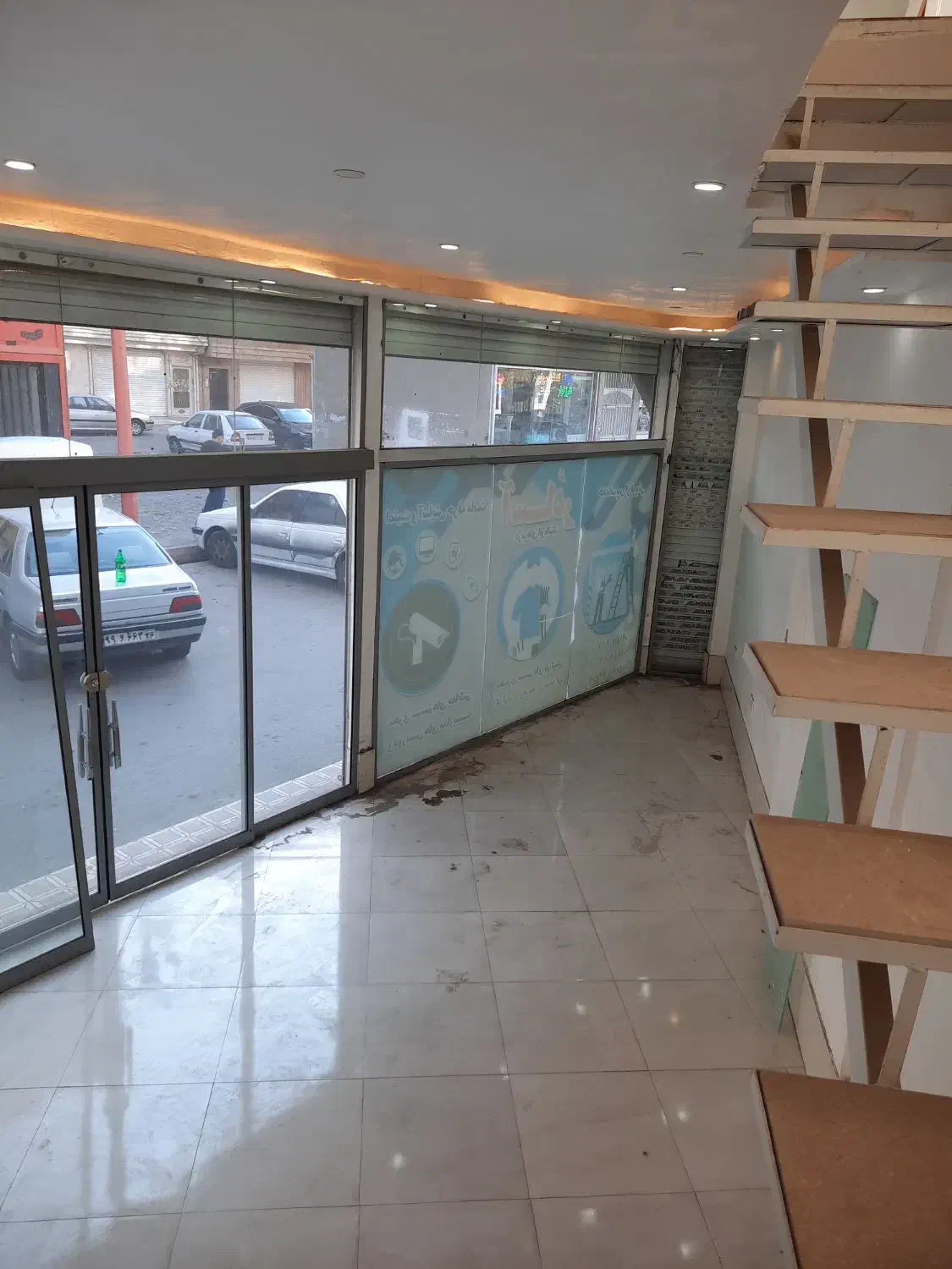 مغازه تجاری هفتاد متری بلوار ادیب خدمات خودرویی|اجارهٔ مغازه و غرفه|مشهد, ولیعصر (شهرک غرب)|دیوار