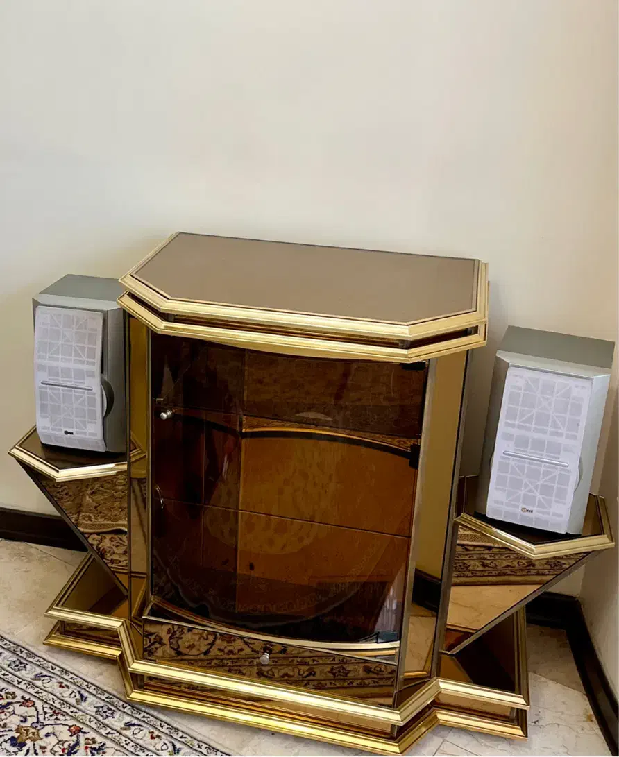 میز تلویزیون ( قابل استفاده دکوری )|میز تلویزیون|تهران, امیرآباد|دیوار