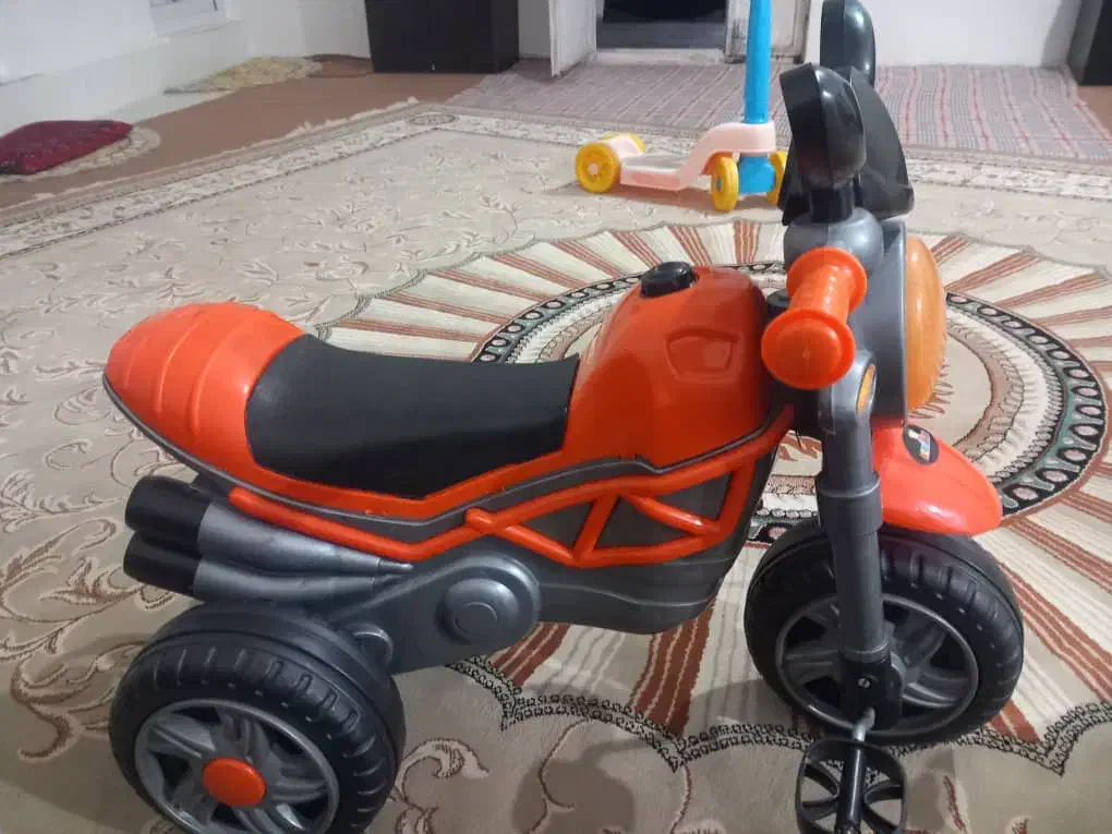 سه چرخه بچگانه|اسباب‌‌بازی|بندرعباس, |دیوار