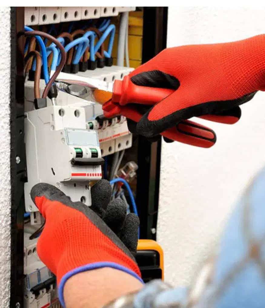 برقکاری ساختمان و صنعتی لوله کشی آبگرمکن و بخاری|خدمات پیشه و مهارت|دورود, |دیوار