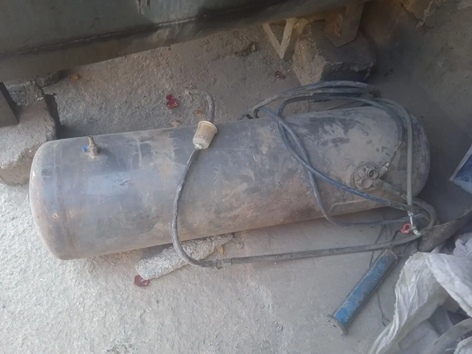 گاز مایع ماشین|قطعات یدکی و لوازم جانبی|زیویه, |دیوار