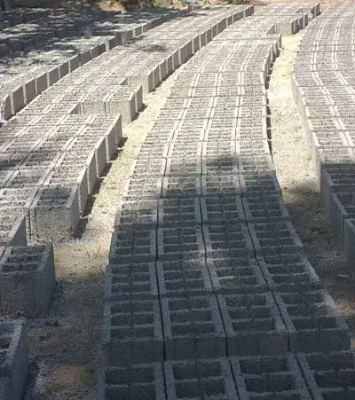 نیازمند یکنفر بلوک زن|استخدام معماری، عمران و ساختمانی|خوی, |دیوار