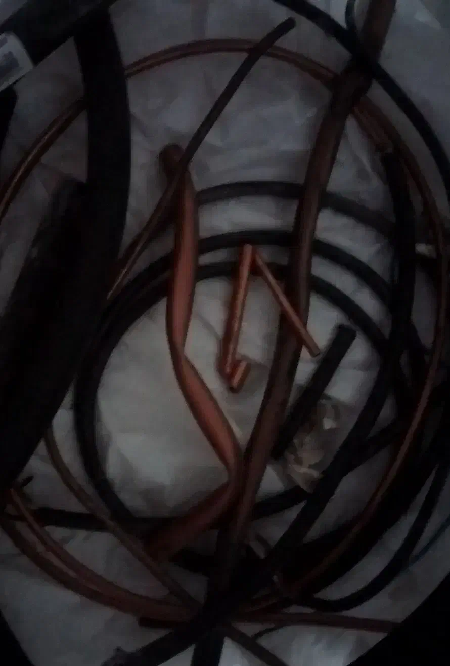 مقداری لوازم کولر گازی اسپیلت|کولر گازی و فنکوئل|مشهد, امیریه|دیوار