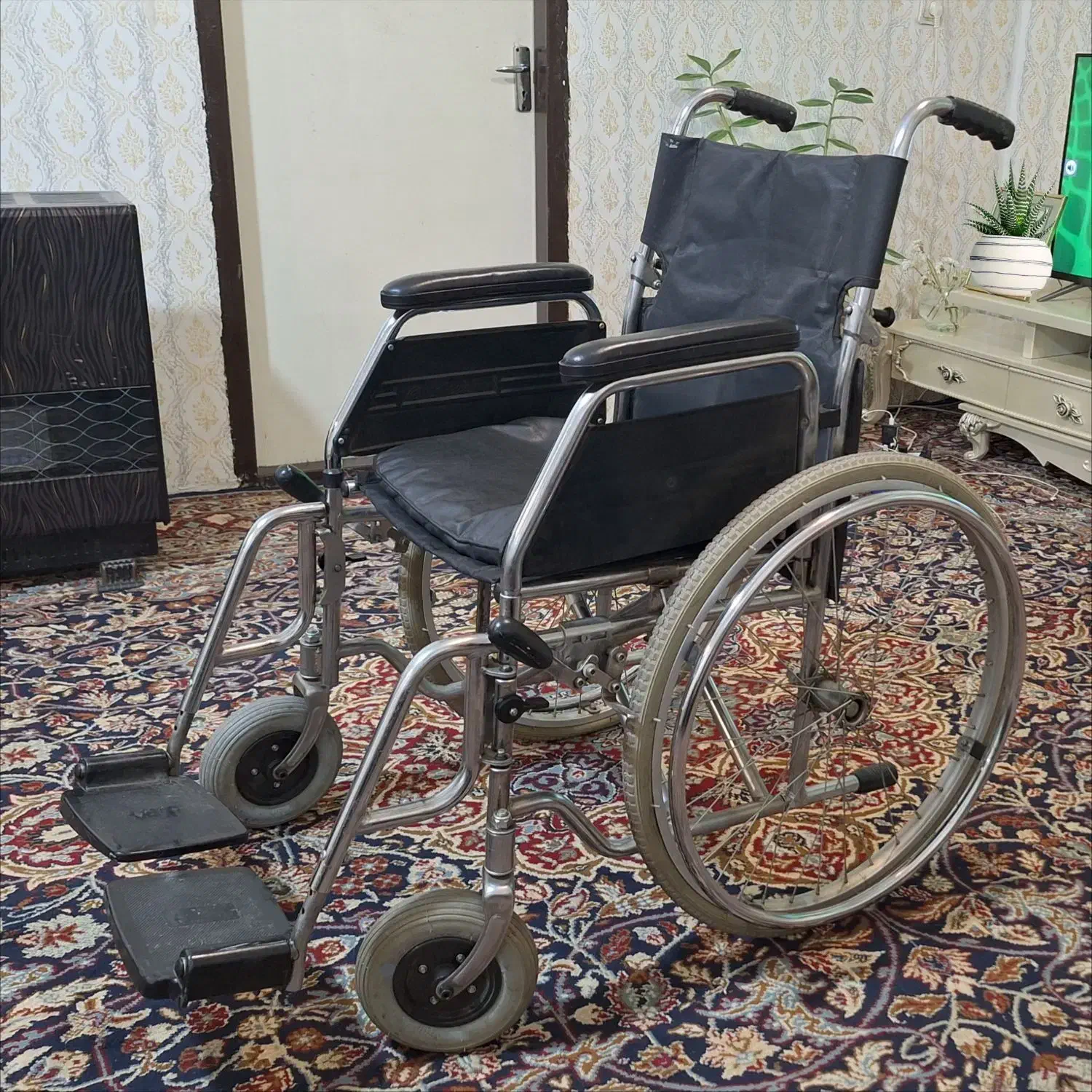 ویلچر ارتوپدی ایران بهکار مدل 701|آرایشی، بهداشتی، درمانی|خلخال, |دیوار