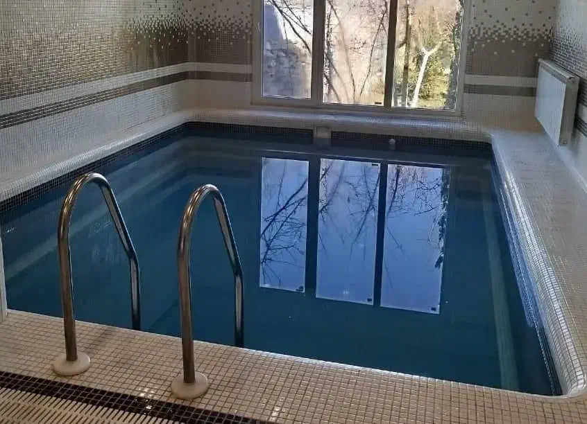 ویلالاکچری فول امکانات استخرآبگرمps4جکوزی۴مورد|اجارهٔ کوتاهمدت ویلا و باغ|مشهد, وکیلآباد|دیوار