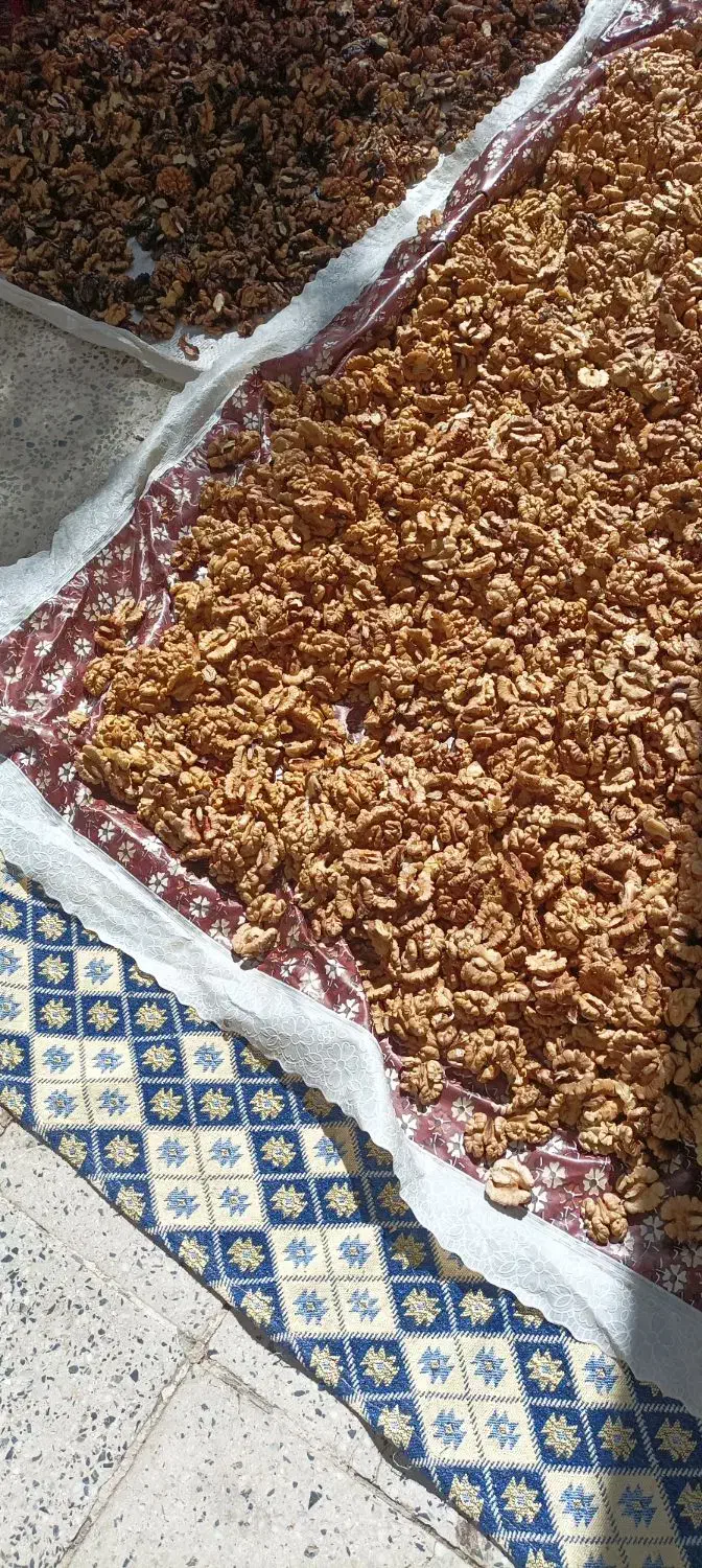 گردوتویسرکان|خوردنی و آشامیدنی|قلقل رود, |دیوار
