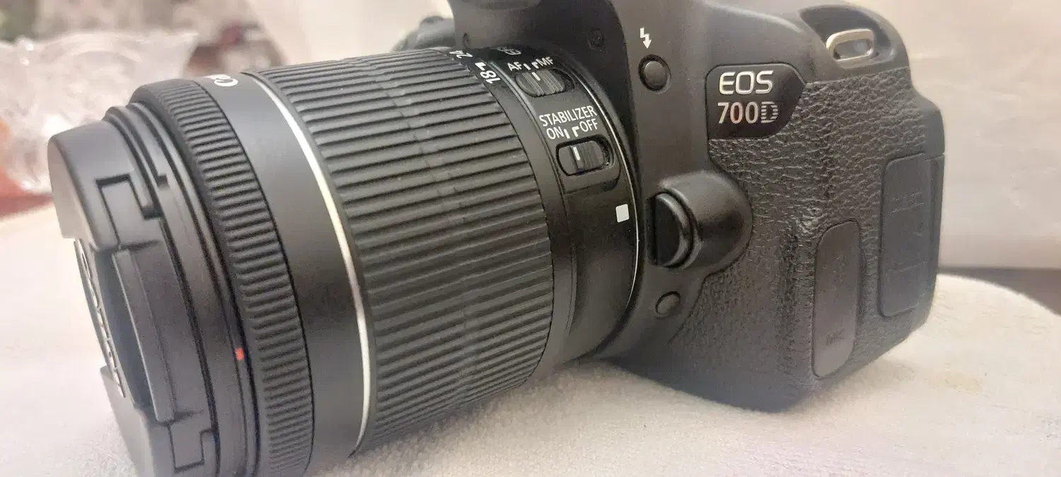 دوربین کانن 700D|دوربین عکاسی و فیلم‌برداری|تهران, قنات‌کوثر|دیوار