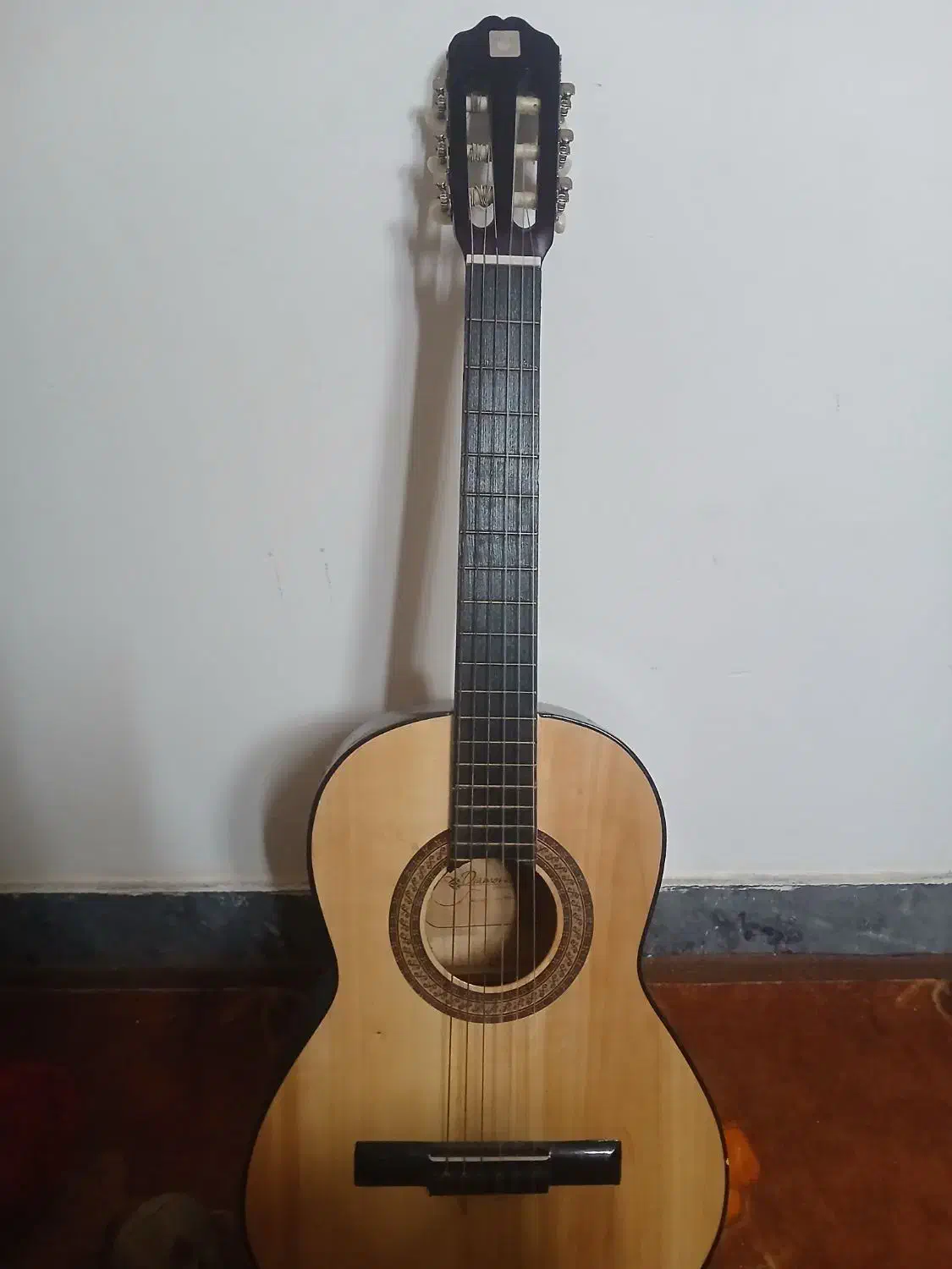 گیتار|گیتار، بیس، امپلیفایر|کازرون, |دیوار