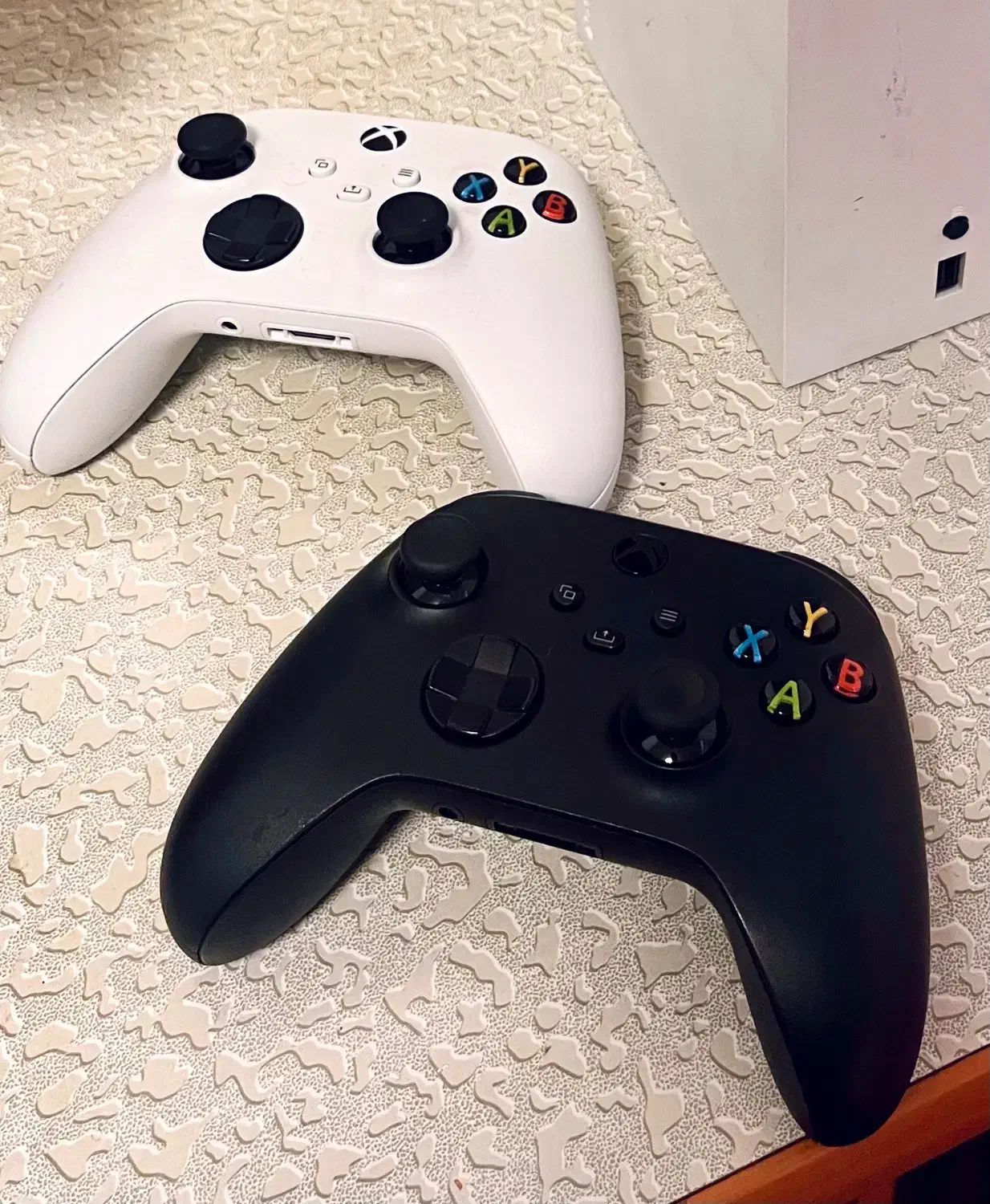 Xbox series s  ایکس باکس سری اس|کنسول، بازی ویدئویی و آنلاین|رودسر, |دیوار