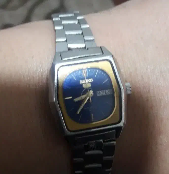 ساعت سیکوقدیمی ژاپنی اصل|ساعت|فولادشهر, B6|دیوار