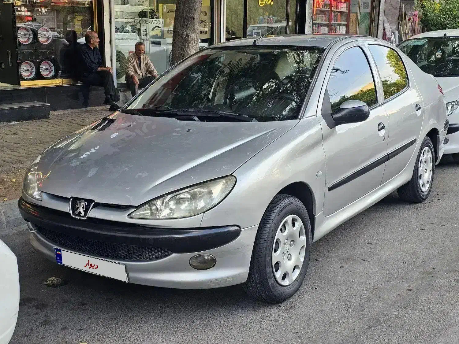 SD V9 مدل ۱۳۸۷ دنده اتوماتیک|خودرو سواری و وانت|تهران, فلسطین (میدان انقلاب)|دیوار