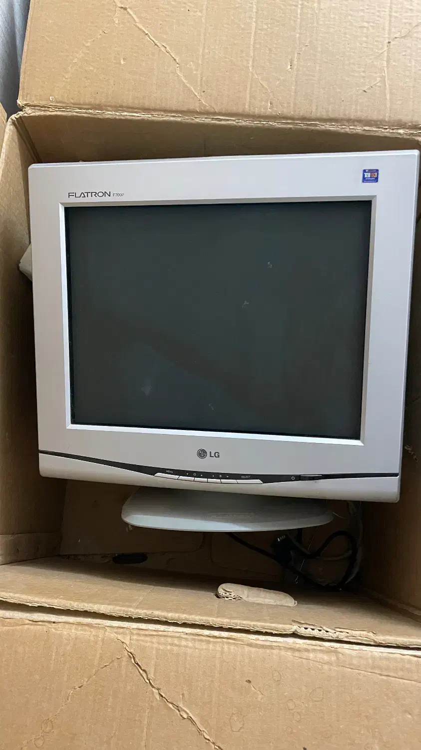 مانیتور کامپیوتر ال جی|قطعات و لوازم جانبی رایانه|امیدیه, |دیوار