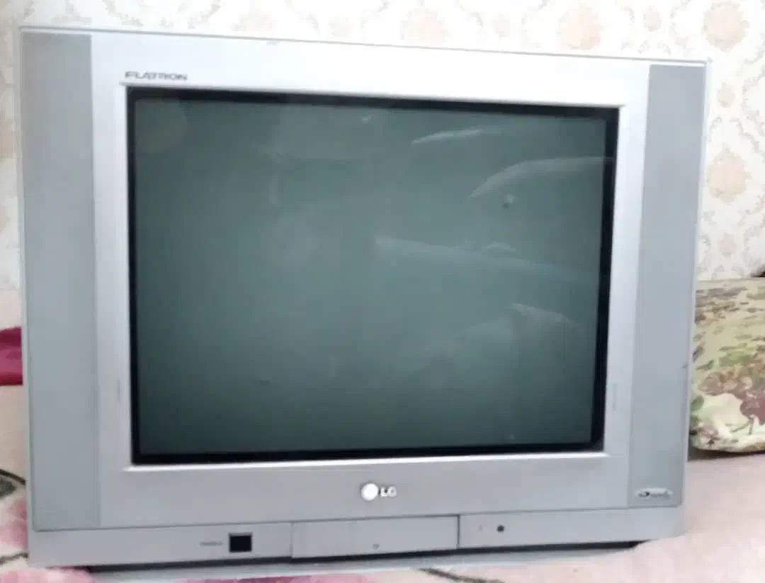 تلویزیون ۲۱ اینچ|تلویزیون و پروژکتور|تهران, سلسبیل جنوبی|دیوار