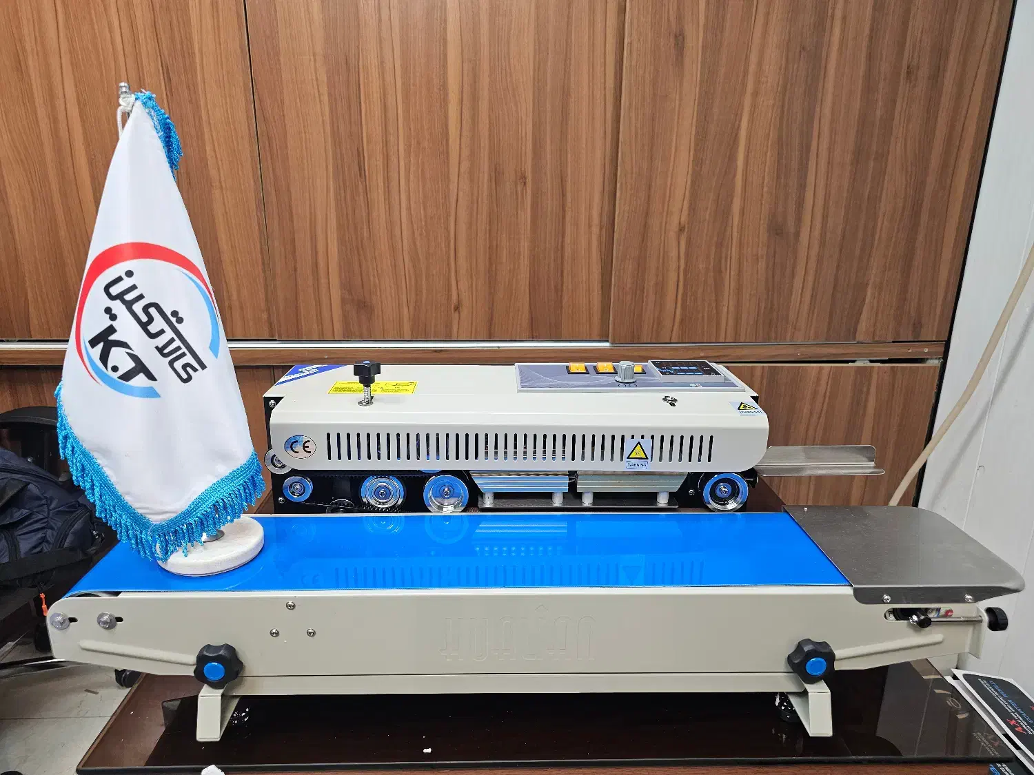 دستگاه دوخت پرس بسته بندی نایلون فویل متالایز ریلی|ماشین‌آلات صنعتی|تهران, فردوسی|دیوار