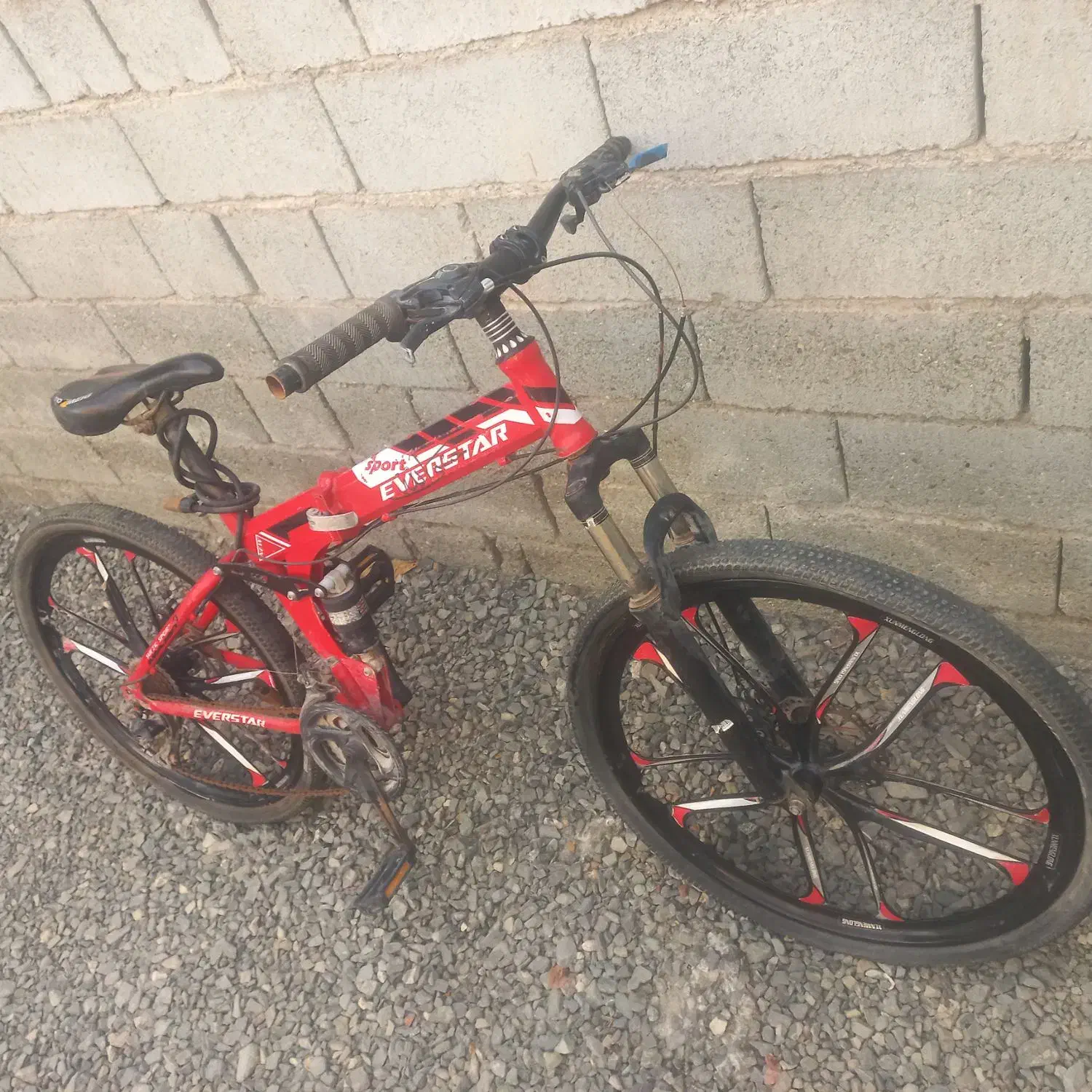 دوچرخه 26 تاشو رینگ اسپرت دوتا کمک فنر داره تمیز.|دوچرخه، اسکیت، اسکوتر|کهنوج, |دیوار