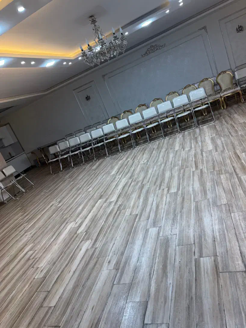 سالن تولد عروسی|اجارهٔ کوتاه‌مدت ویلا و باغ|نیشابور, باغرود|دیوار