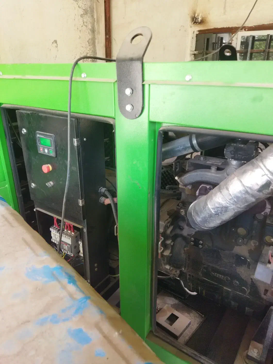 برق کار ماهر ، عیب یابی دستگاههای صنعتی|خدمات پیشه و مهارت|قزوین, |دیوار