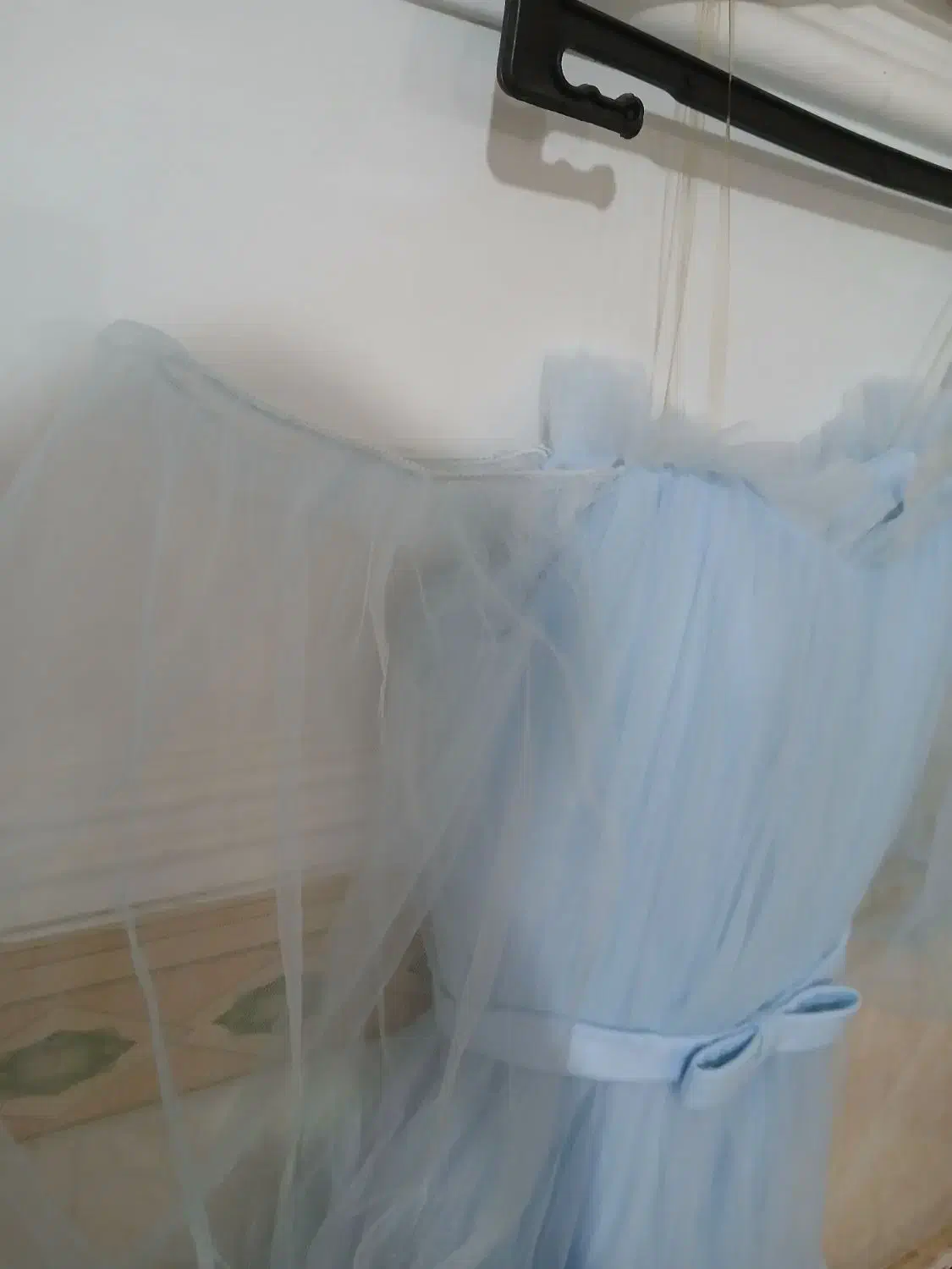 لباس پرنسسی آبی اسمونی|لباس|فامنین, |دیوار