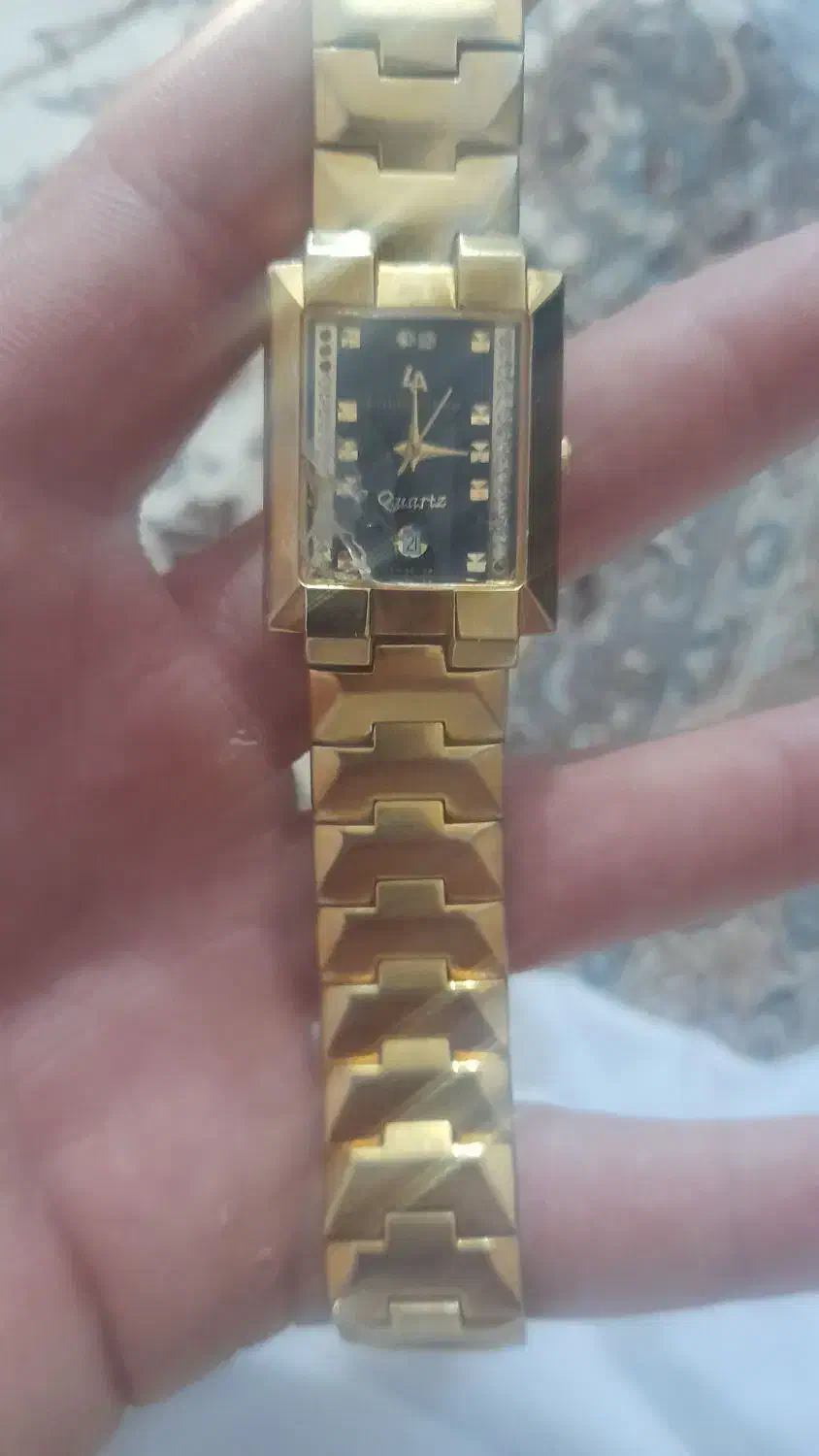 Louis Arden|ساعت|میانه, |دیوار