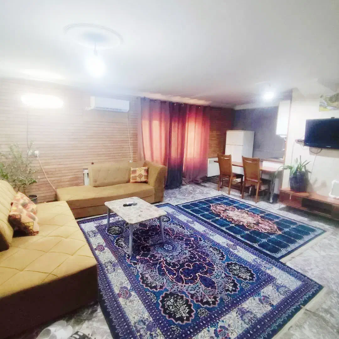 اجاره واحد 100 متری نزدیک بیمارستان تریتا|اجارهٔ کوتاه‌مدت آپارتمان و سوئیت|تهران, آبشار تهران (دریاچه)|دیوار