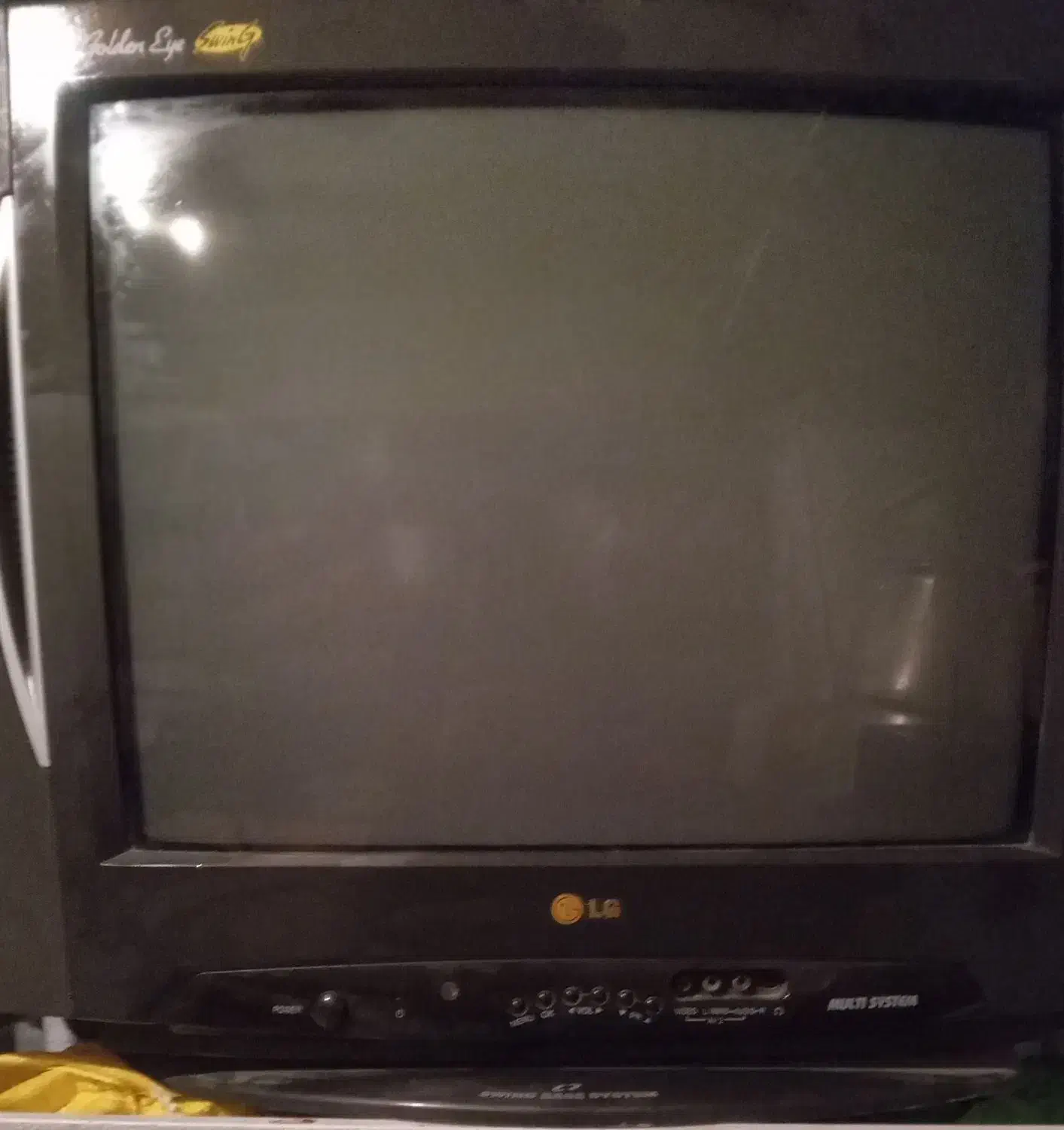 تلویزیون ۲۱اینچ|تلویزیون و پروژکتور|بروجرد, |دیوار