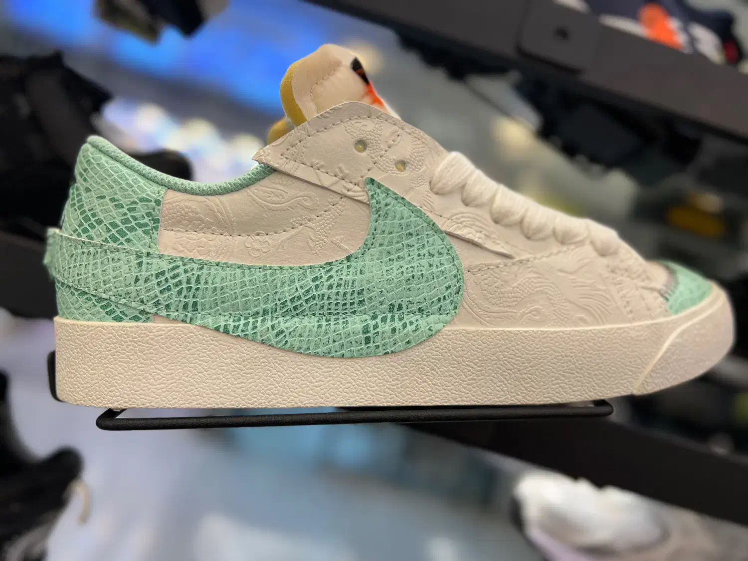 کتونی ویتنام حرفه ای مستر|کیف، کفش، کمربند|قشم, |دیوار