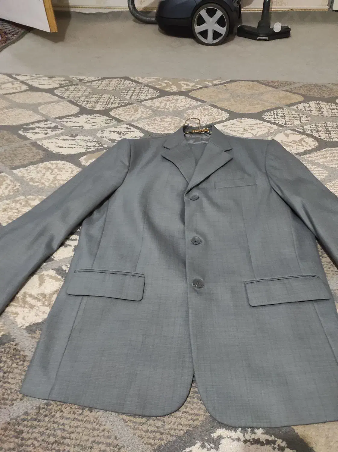 کت و شلوارنو|لباس|تاکستان, |دیوار