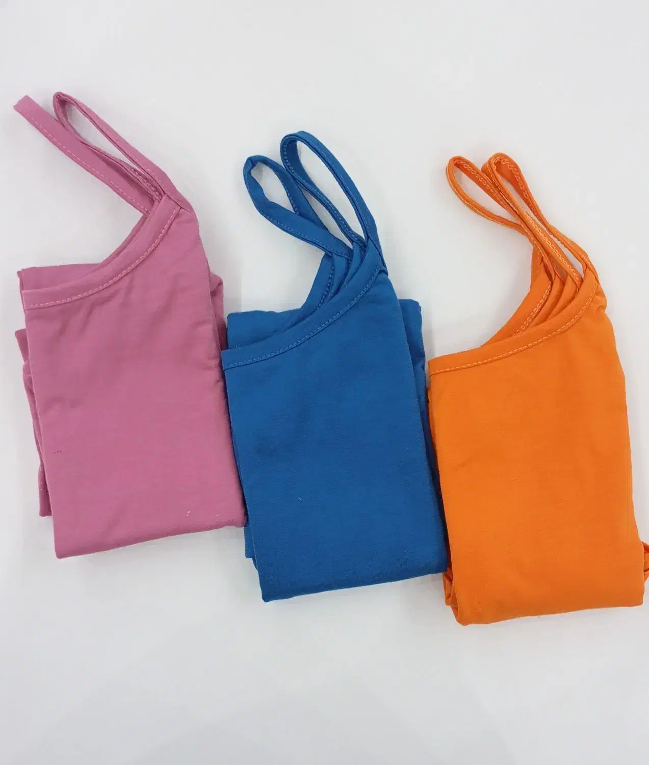 تاپ رنگی|لباس|قم, ولیعصر|دیوار